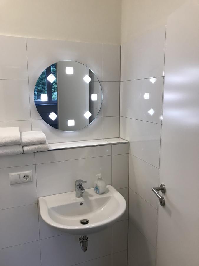Hotel Fame Am Hauptbahnhof Hamburg Dış mekan fotoğraf