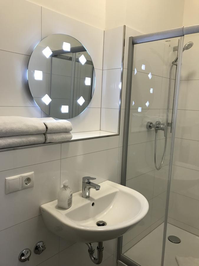 Hotel Fame Am Hauptbahnhof Hamburg Dış mekan fotoğraf